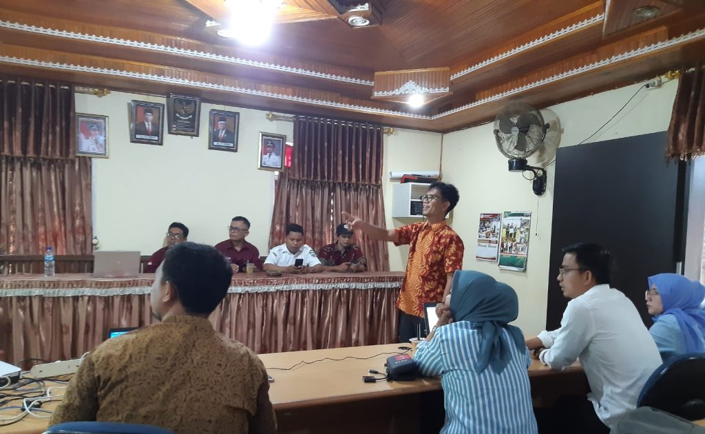 FST UIN IB Padang Melakukan Pendampingan Pengelolaan Website Nagari Sungai Sirah Kuranji Hulu